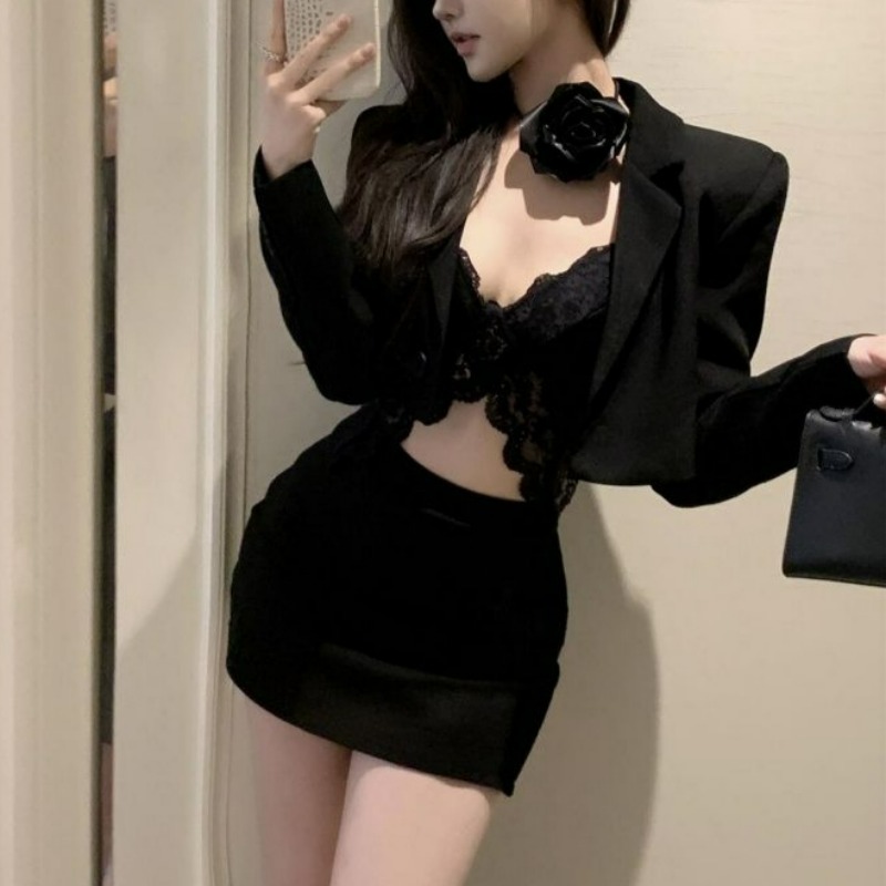Black Spring Blazer Lace Brale - Lace Bralette Set บทวิจารณ์และราคา