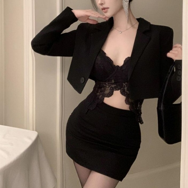 Black Spring Blazer Lace Brale - Lace Bralette Set บทวิจารณ์และราคา