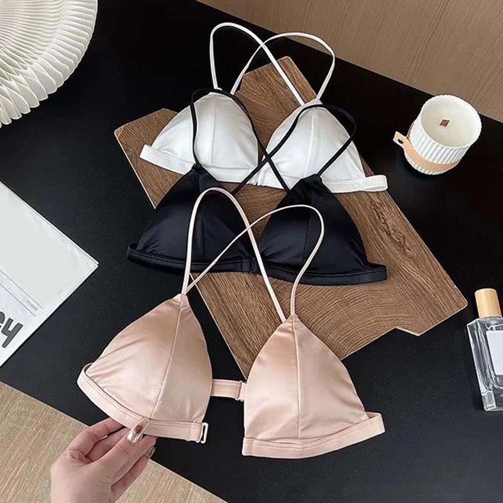 Sexy Satin Front Closure Bras  - Underwire Bra Padded บทวิจารณ์และราคา
