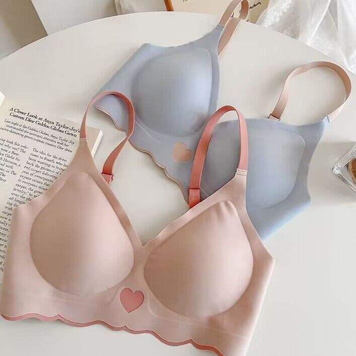Seamless Invisible Bra For Wom - Underwire Bra Padded บทวิจารณ์และราคา