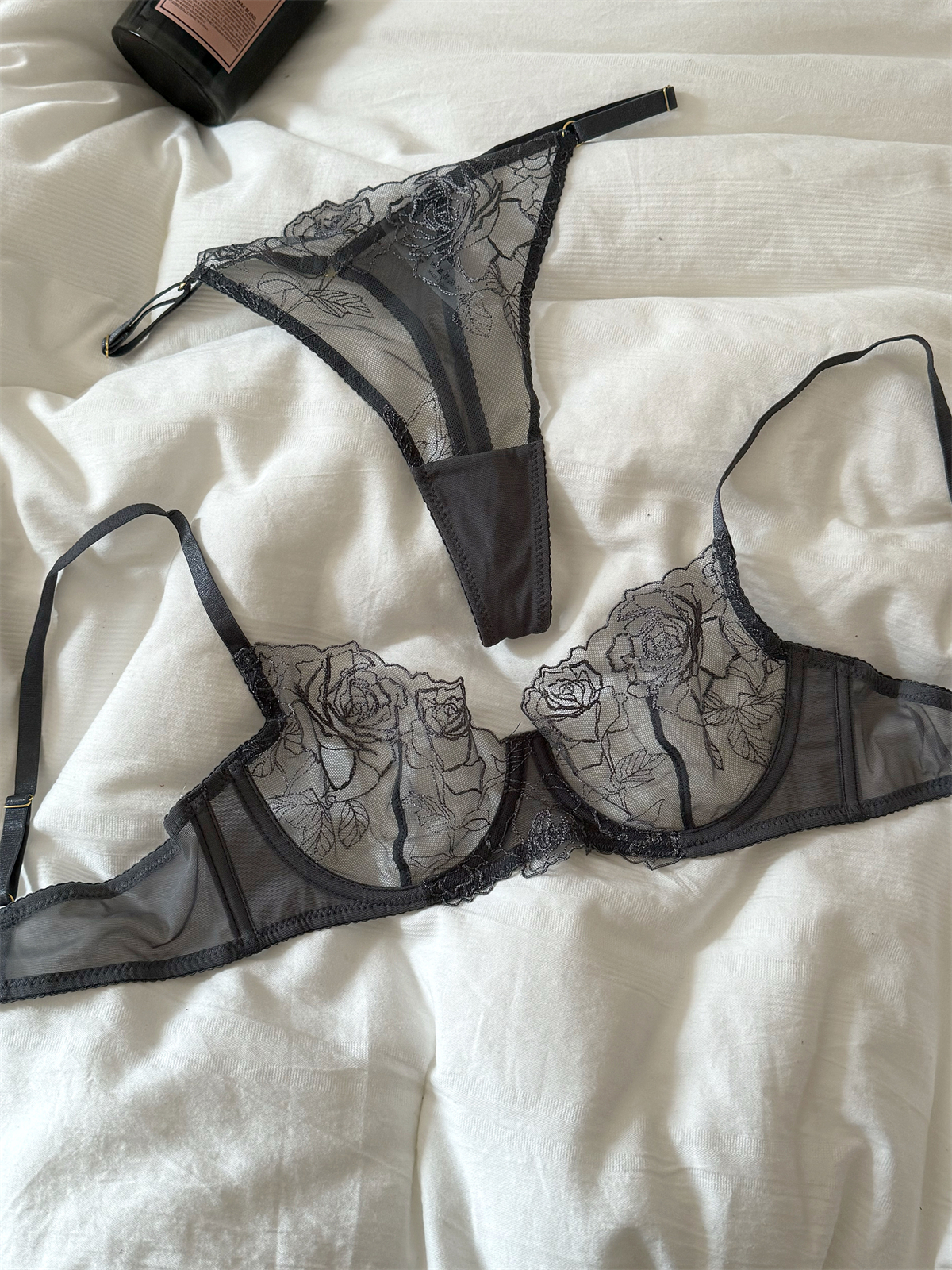 Lace embroidered flowers mesh  - Cotton Bra Everyday บทวิจารณ์และราคา