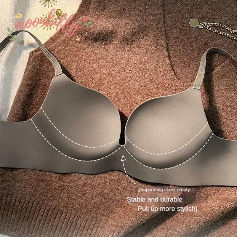 Women Gathered Seamless Linger - Wirefree Bra Comfort บทวิจารณ์และราคา