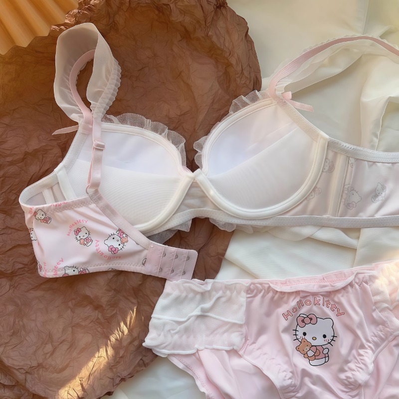 Sanrio Cute Japanese Bra Hello - Lace Bralette Set บทวิจารณ์และราคา